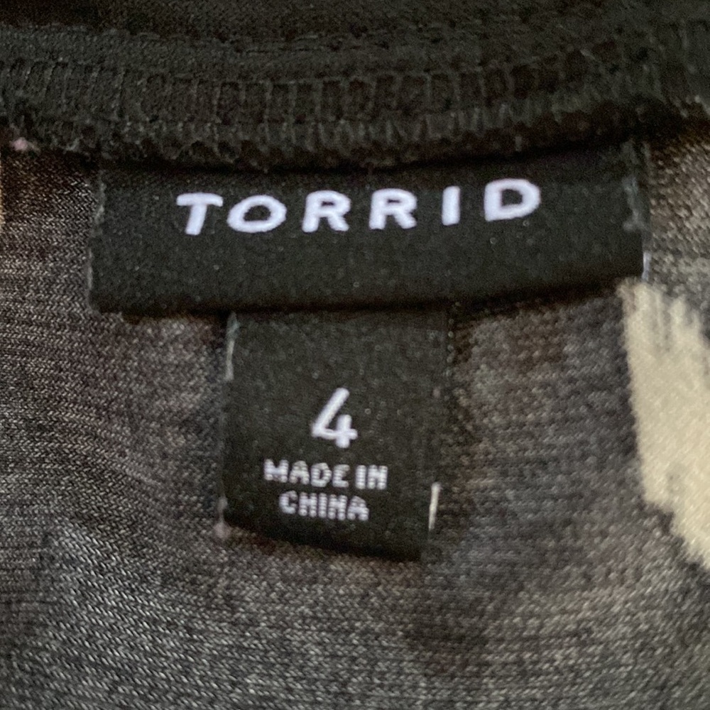 Torrid - Picture 3 of 3